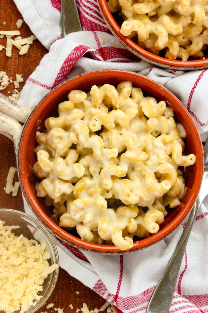 Easy One-Pot Macaroni and Cheese | And They Cook Happily Ever After